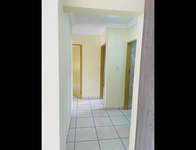 3 BEDROOM PROPERTY TO RENT IN DIE HOEWES